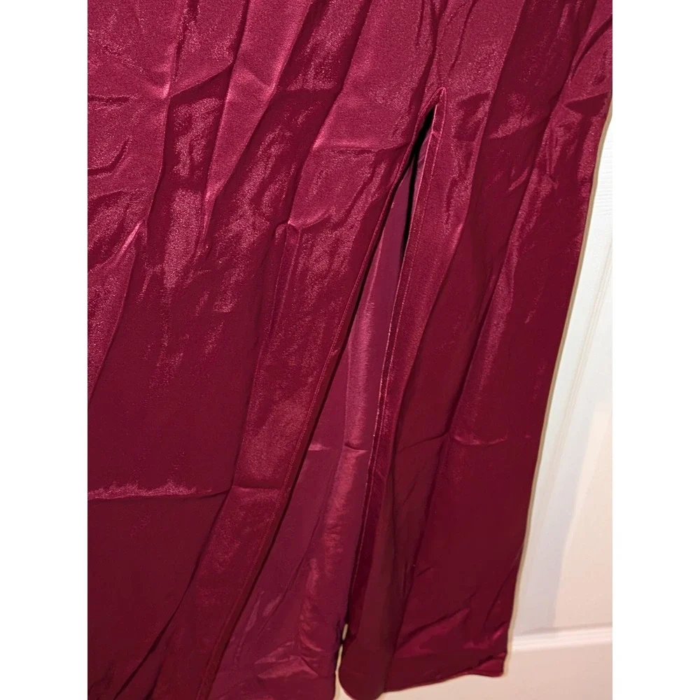 Vintage Victorias Secret Gold Label Satin‎ Lace Maxi Nightgown Wine Red Medium